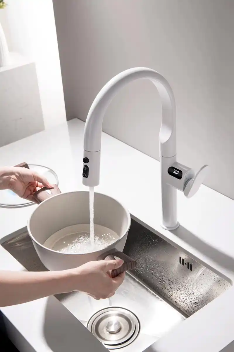 White Smart Mixer